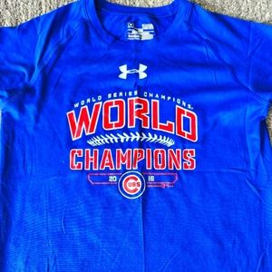 Chicago Cubs Under Armour shirt
